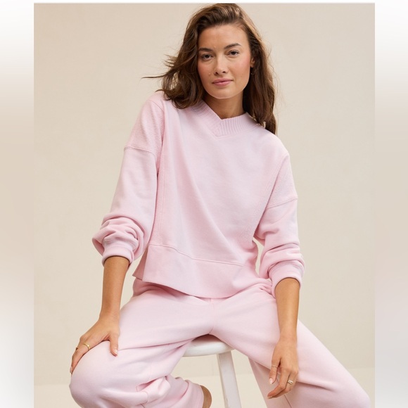 aerie Tops - Aerie Après-Chill Sweatshirt, Petal Pink, Size Small